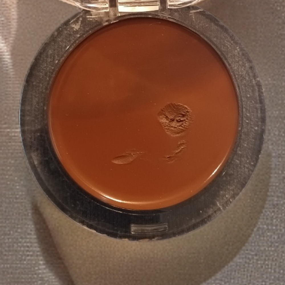 NEW KVD Beauty Good Apple Skin-Perfecting Foundation Balm - Deep 084 (damaged)